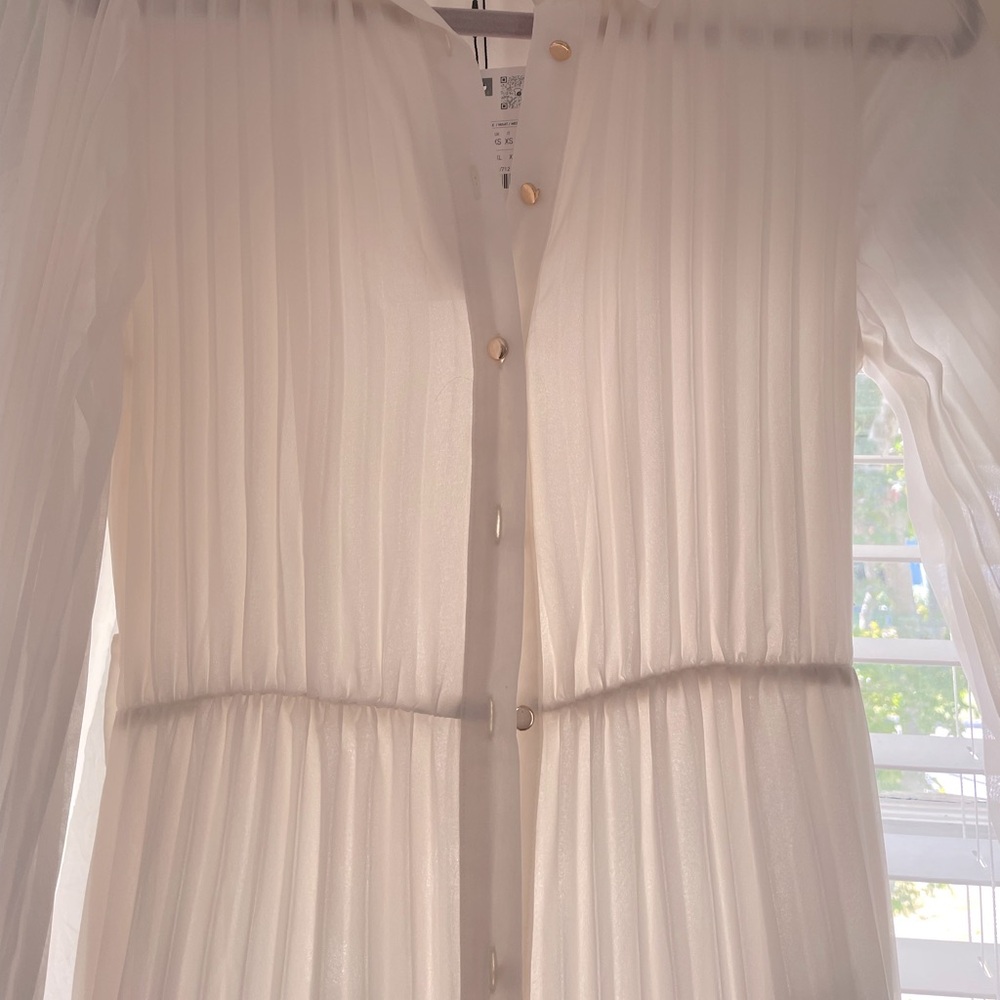 Zara Cream/Off White Dress